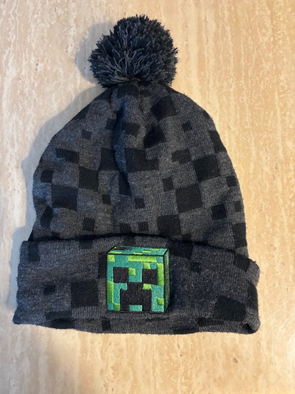 Minecraft Creeper Winter Hat  Minecraft beanie with pixel knit + Creeper patch.